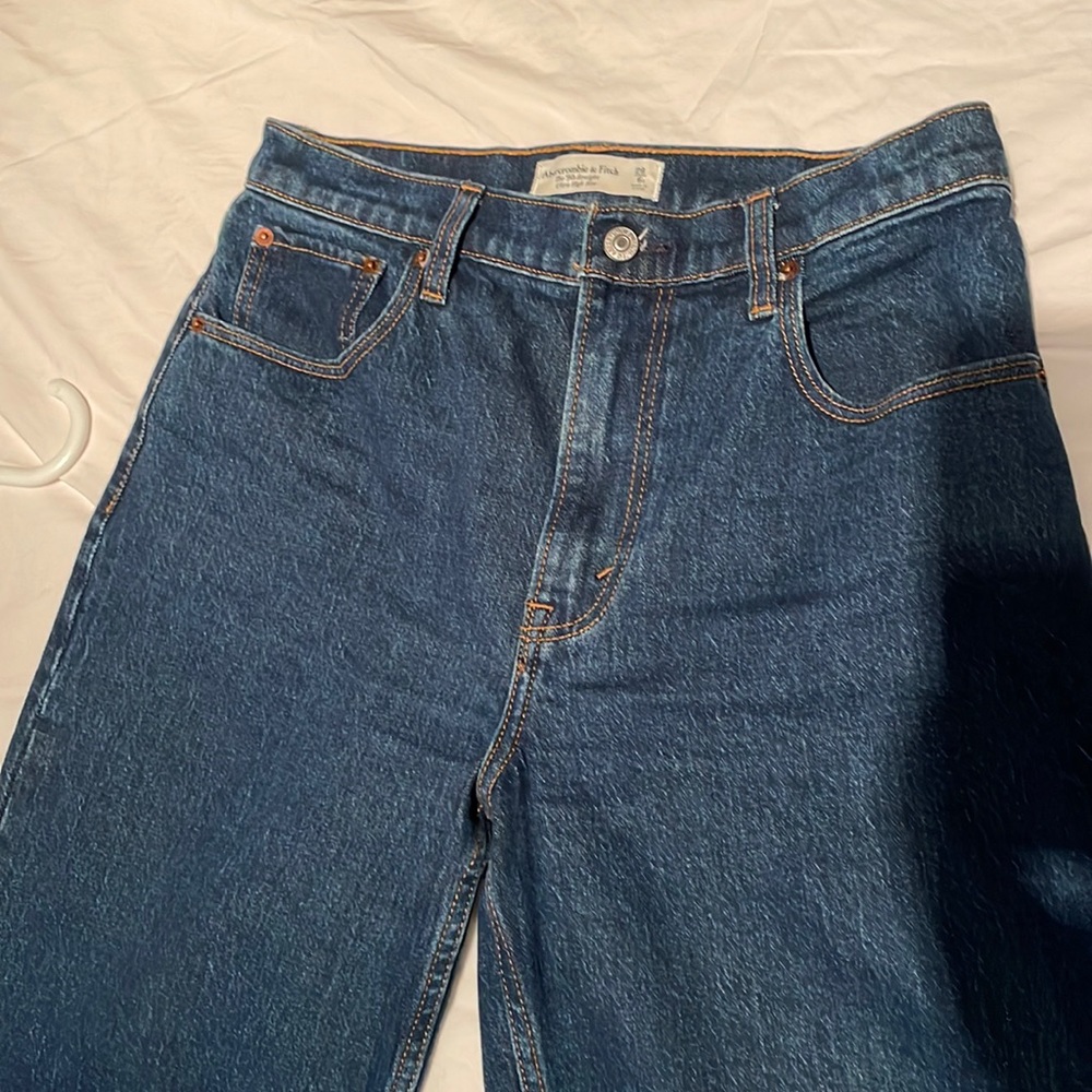 Abercrombie & Fitch 90s straight ultra high rise dark jeans